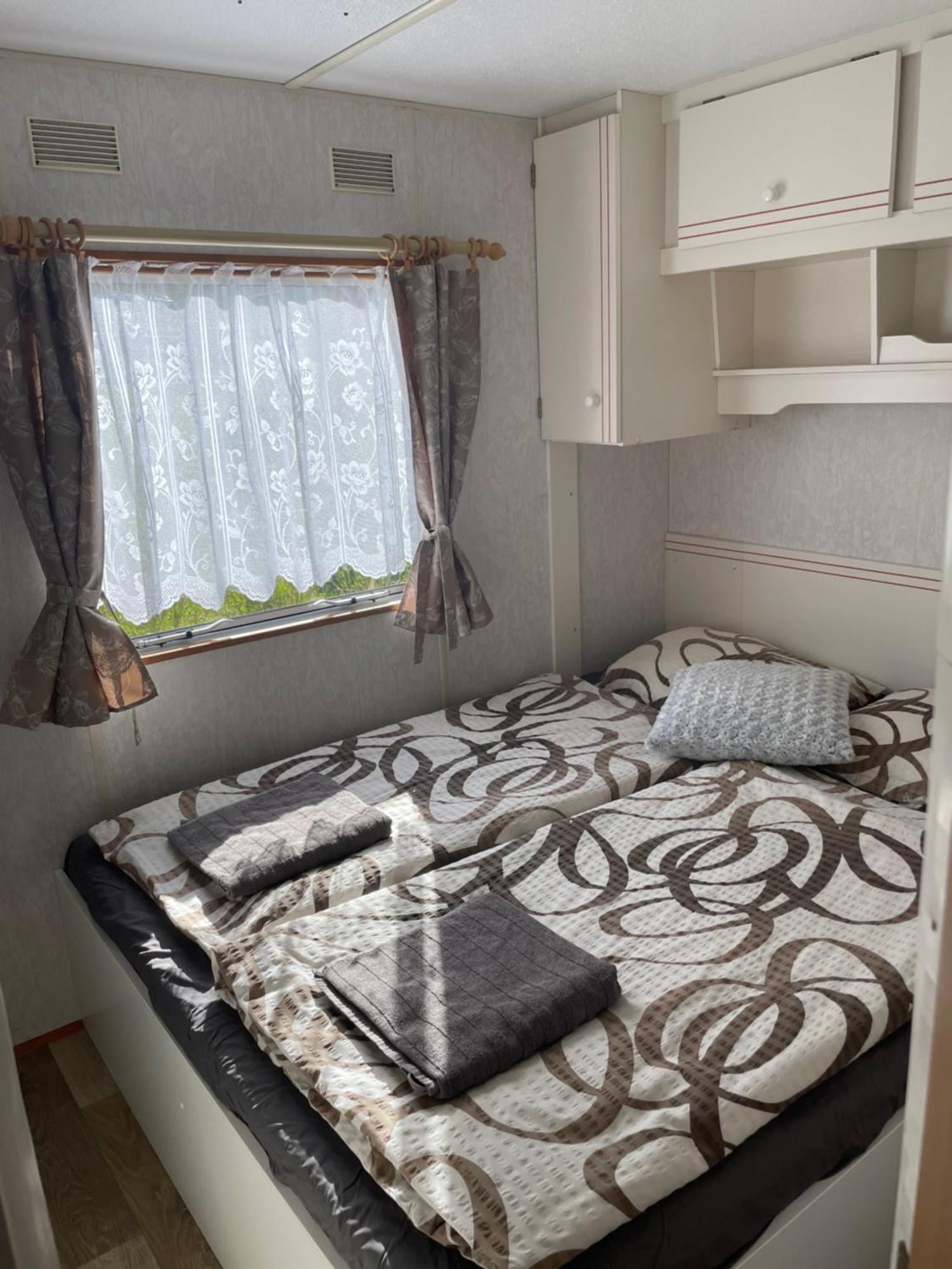 Mobilheim Na Louce Villa Vyrovice Luaran gambar