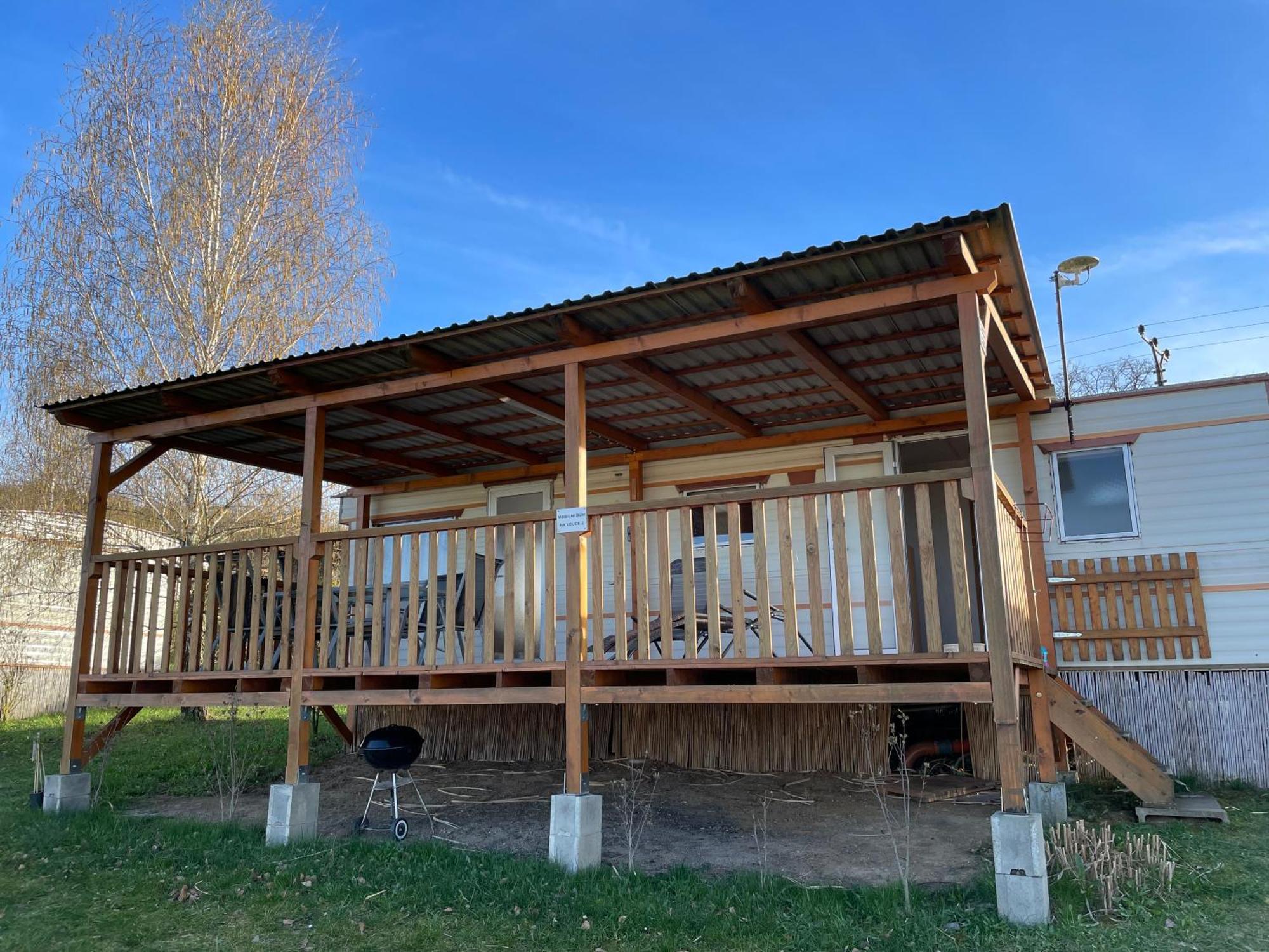 Mobilheim Na Louce Villa Vyrovice Luaran gambar