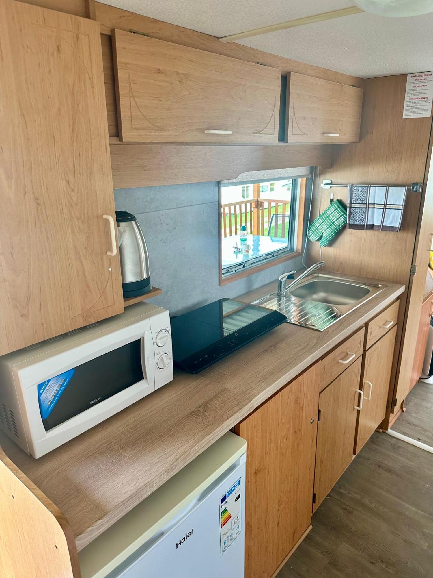 Mobilheim Na Louce Villa Vyrovice Luaran gambar